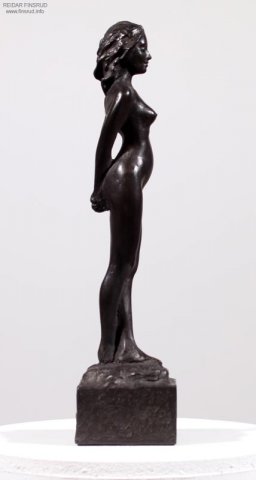 Ung kvinne I